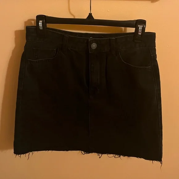 Hollister Ultra High-Rise Denim Skirt in Black - Picture 1 of 3
